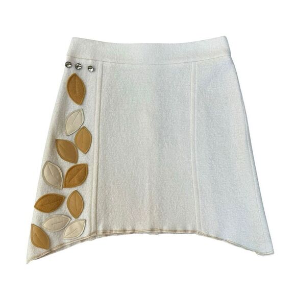 Ann Taylor Dresses & Skirts - Ann Taylor vintage boiled wool fall skirt leaf appliqué size 2